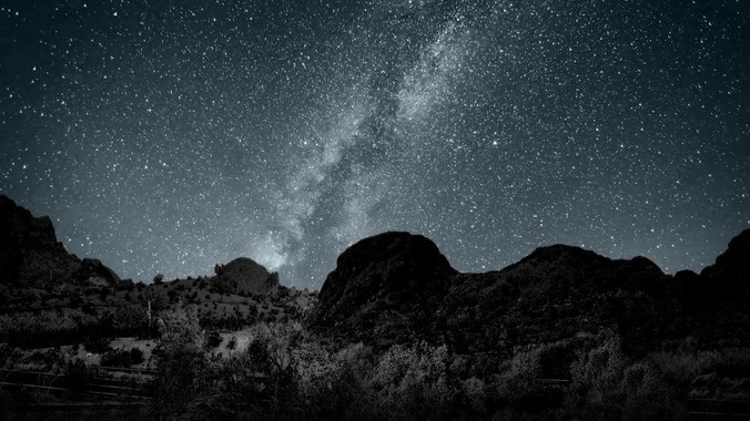 只是突然很好奇,已经造出了三艘航母,为何不能按照这样的模板,批量建造航母呢?